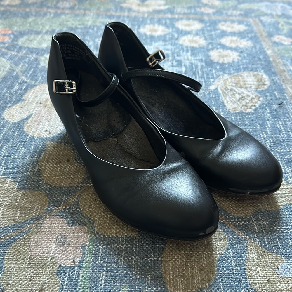 Character Dance Shoes